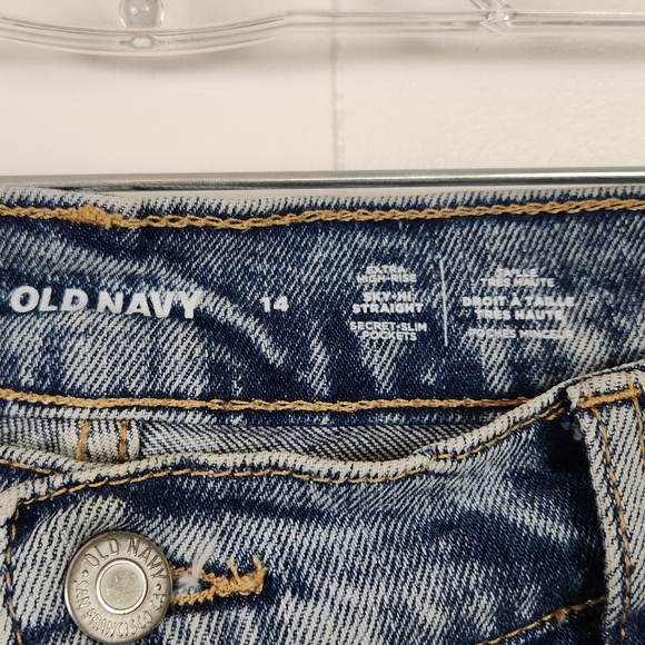 Old Navy Extra High Rise Sky High Straight Leg Jeans Size 14 Button Fly Denim - Picture 5 of 6